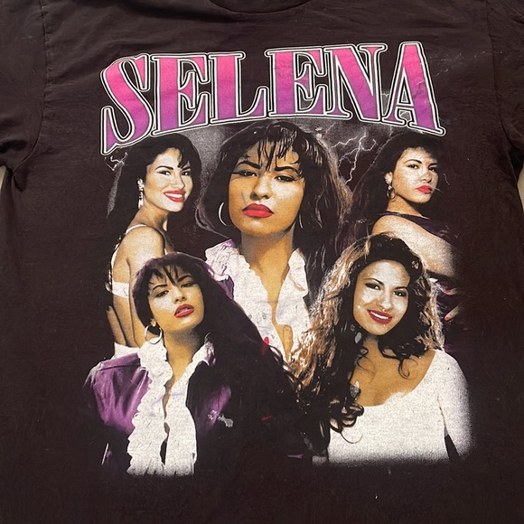 SELENA  T Shirt  black color size MEDIUM - Picture 2 of 9